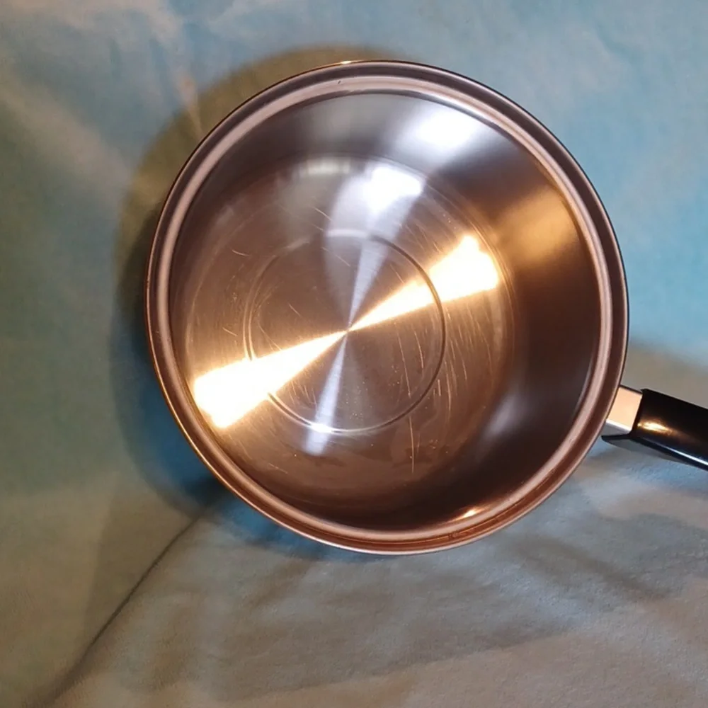 PRESTIGE stainless Steel Saucepan with Lid 3 Qt.